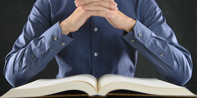 他社広告掲載は有料レンタルサーバー