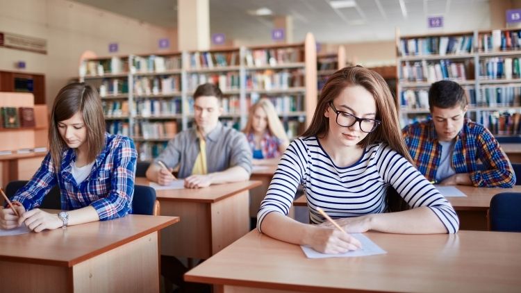 簿記3級のネット試験の様子